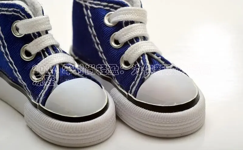 意昂2登录地址百度智能云2024 年时尚轻盈：为你新款内增高
凉鞋