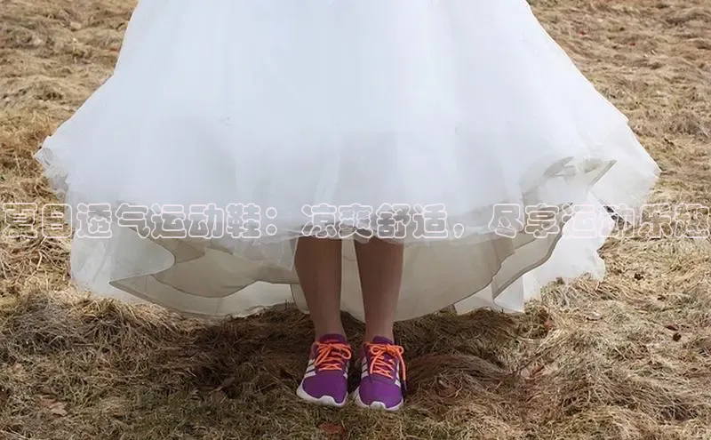 意昂2颐驰 06夏日透气运动鞋：凉爽舒适，尽享运动乐趣