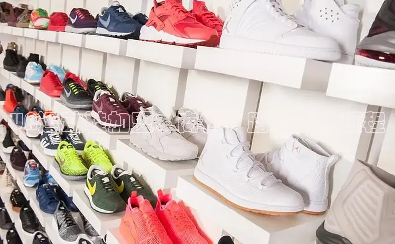 意昂2账号登录入口中海达UA运动鞋加盟：商机，踏上成功征程