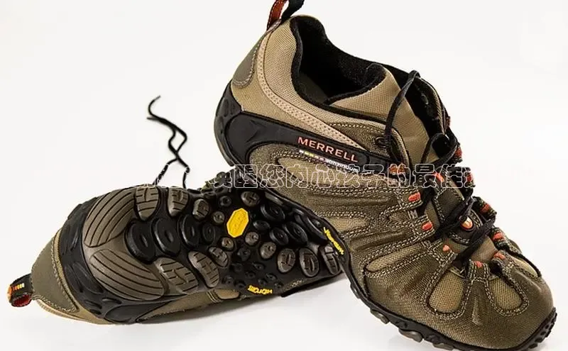 意昂2招商百度 H5**童年运动鞋：唤醒您内心孩子的最佳选择**