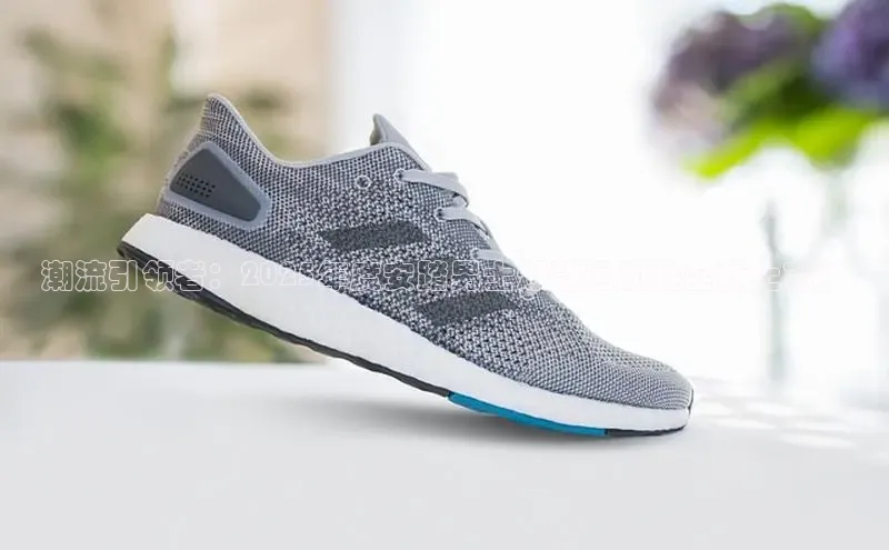 意昂2颐驰 06潮流引领者：2025年度安踏男士爆款运动鞋全新上市！