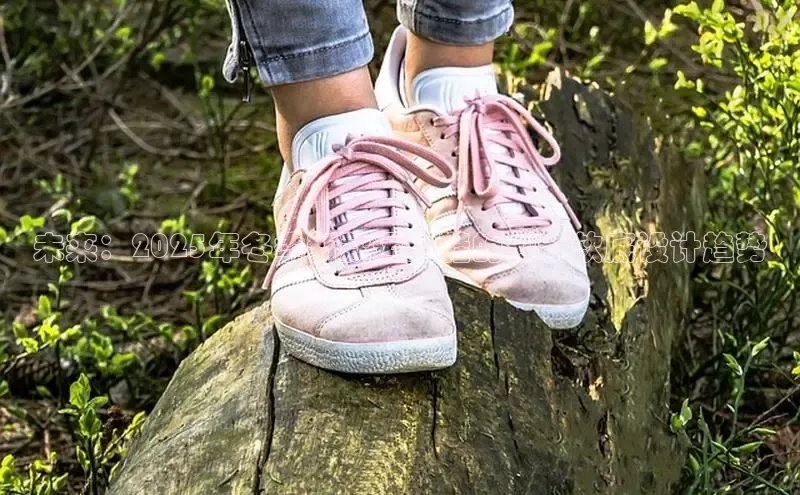 未来：2025年冬季新款运动鞋的创新软底设计趋势